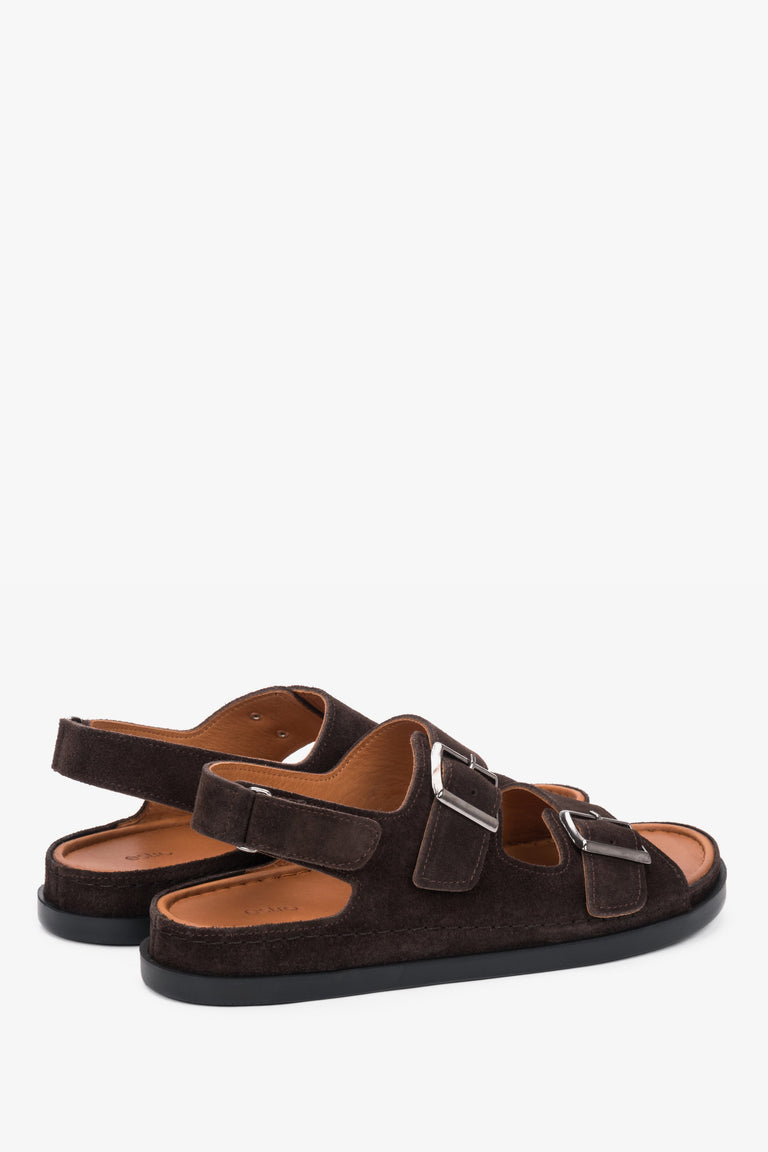 Dark brown women’s Estro comfort sandals made of genuine velour with adjustable straps.