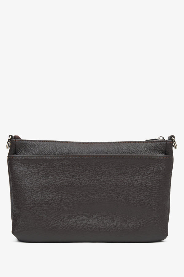 Estro Women's Crossbody Bag in Dark Brown Premium Italian Leather.