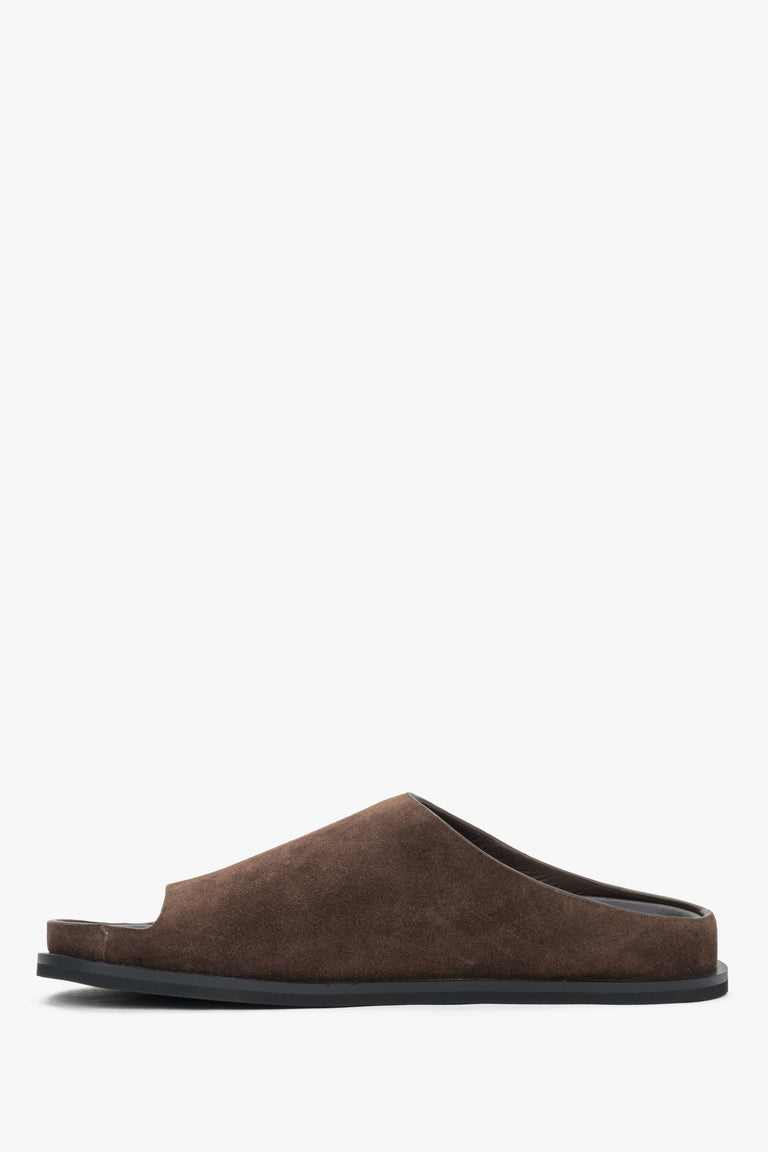 Dark brown women’s velour slide sandals on a flat sole.
