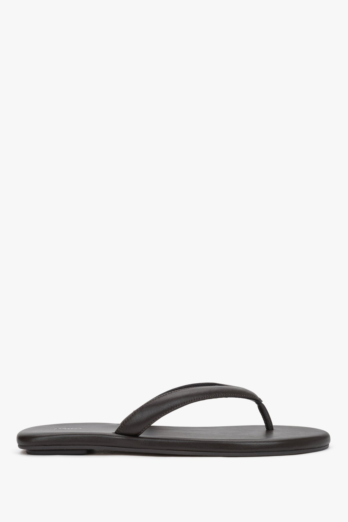 Women’s Dark Brown Flip-Flops made of Soft Genuine Leather Estro ER00119395.