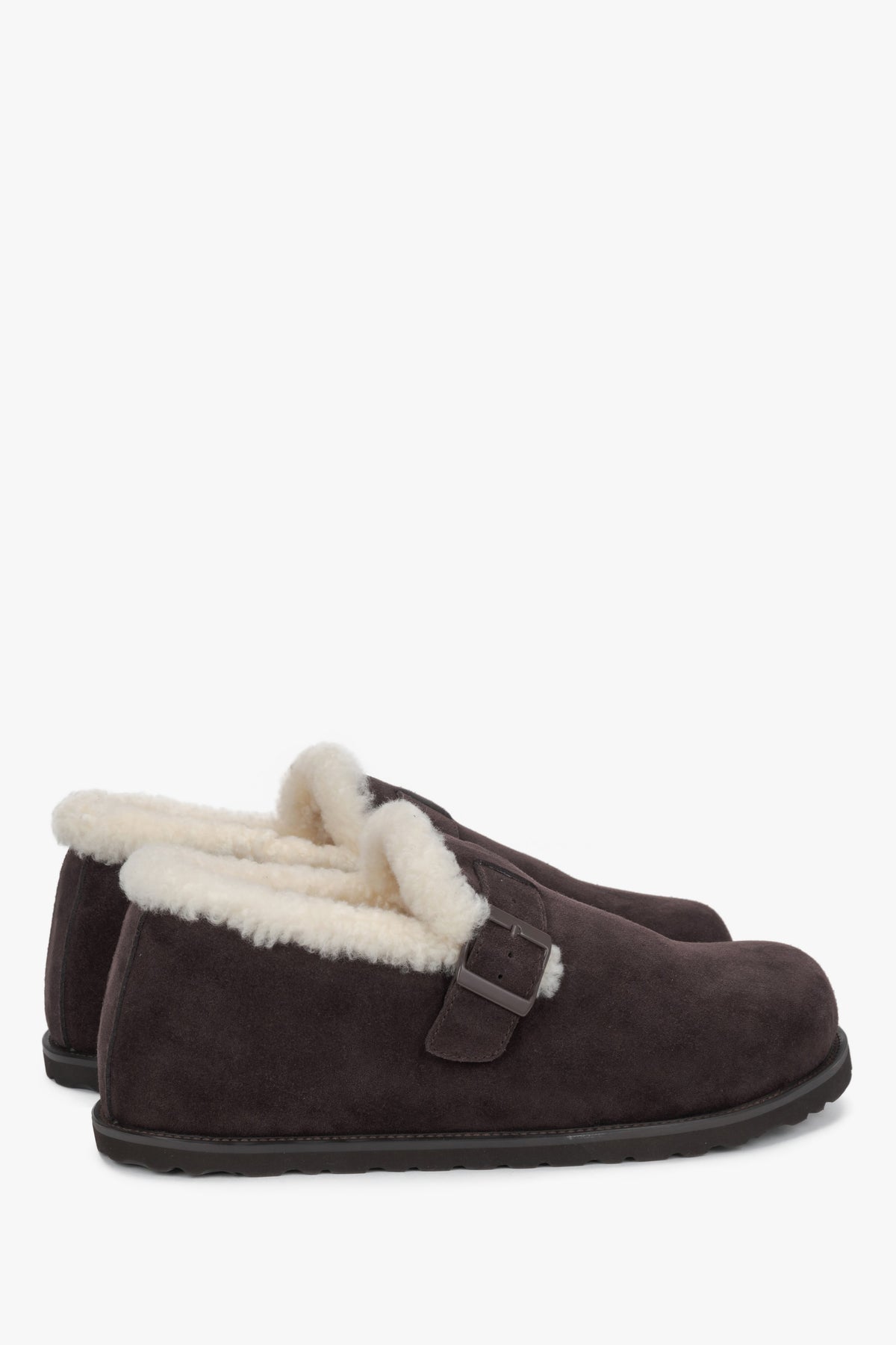 Women's dark brown velour fur-lined loafers Estro - side profile view highlighting the cozy interior and classic silhouette.