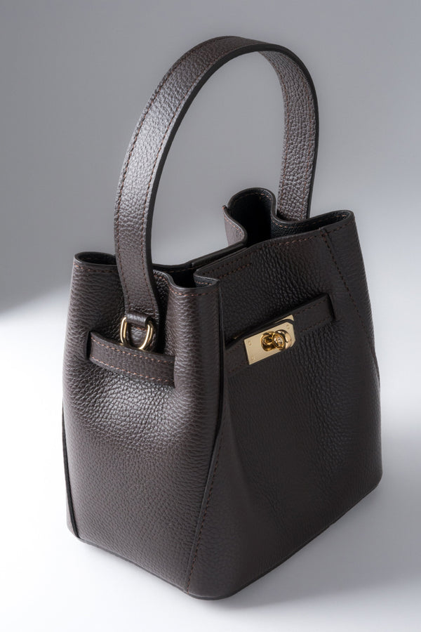Women's Dark Brown Handy Satchel Handbag made of Premium Italian Genuine Leather Estro ER00120510.