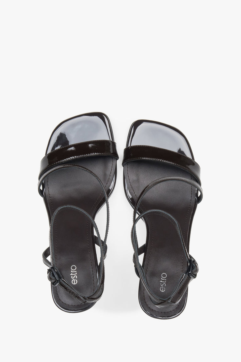 Estro women’s heeled sandals, dark brown, in genuine leather.