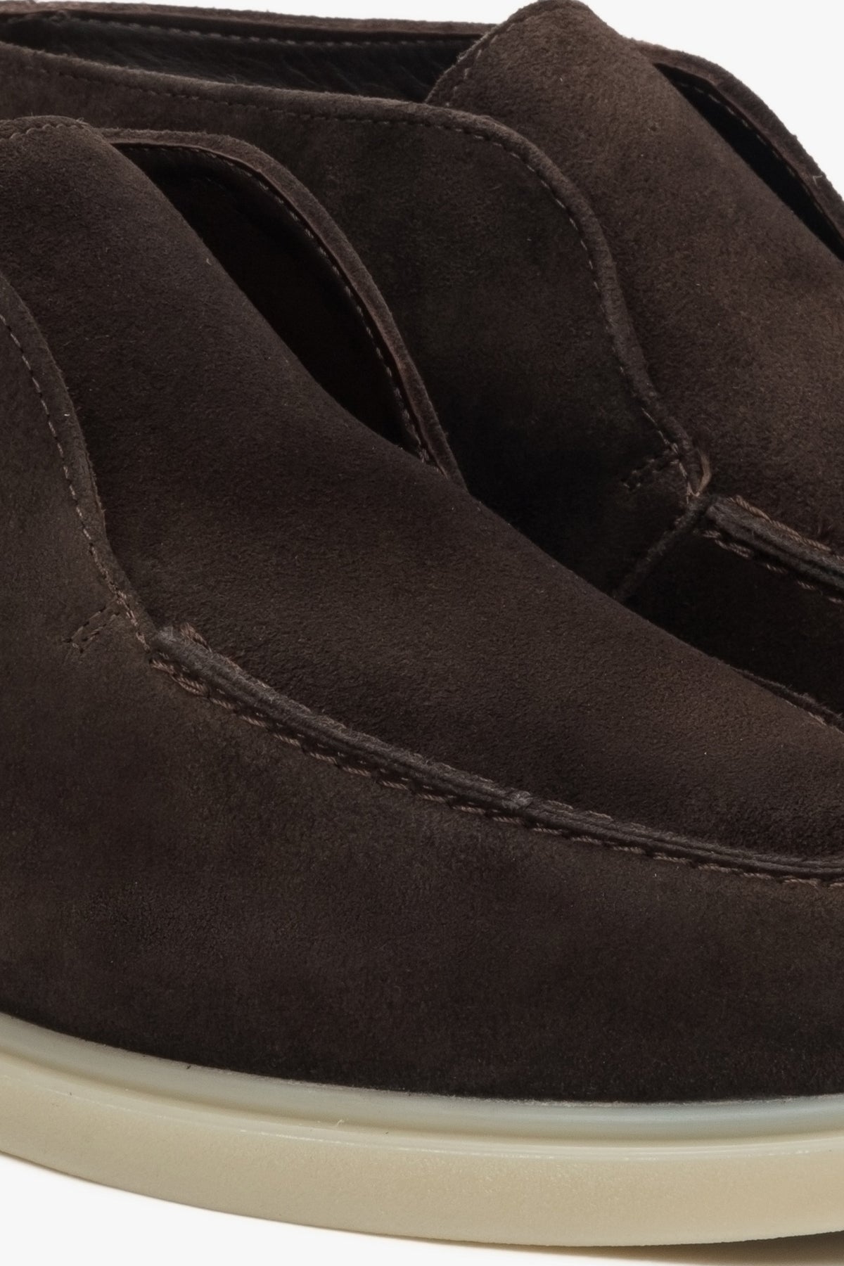 Dark brown platform loafers for women by Estro, made of luxurious genuine Italian suede.