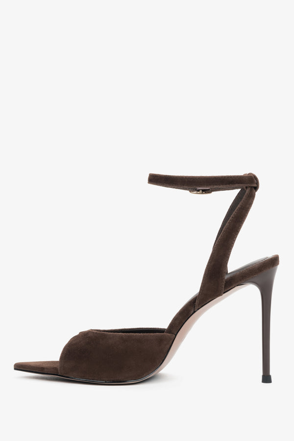 Women’s dark brown high heel sandals made of natural velour, Estro.