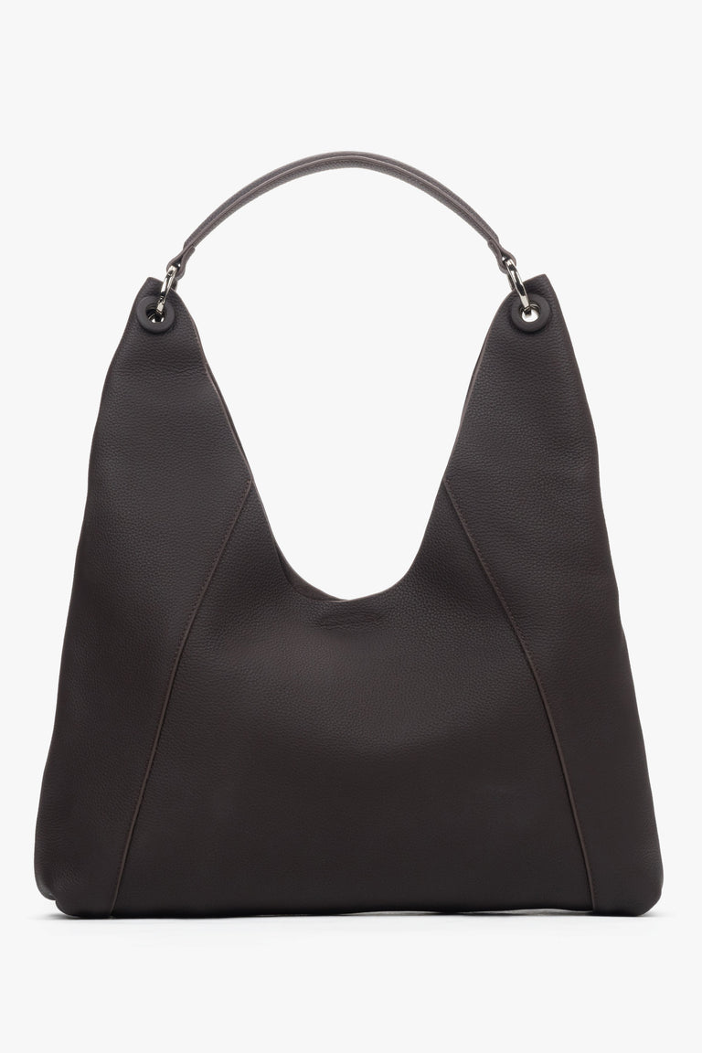 Spacious dark brown hobo bag for women in genuine leather with soft reinforced handles.
