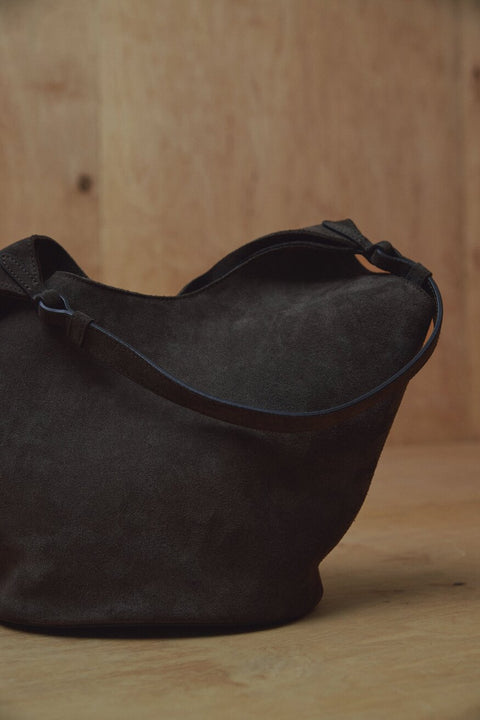 Women's Dark Brown Hobo Bag made of Italian Genuine Premium Velour Estro ER00118144