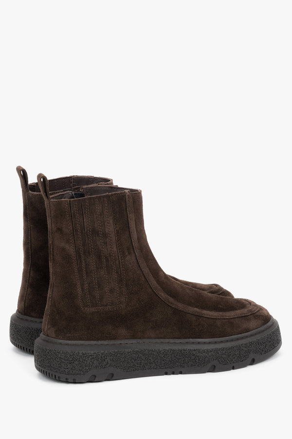 Dark brown premium Italian velour women's textured platform ankle boots, Estro.