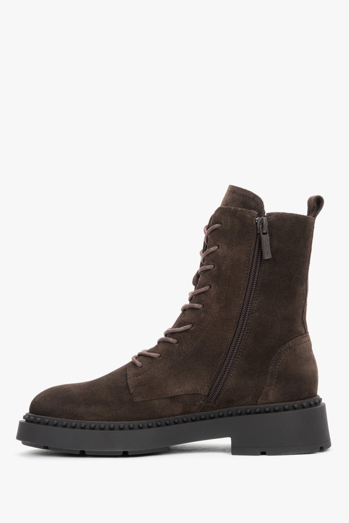 Elegant women's dark brown lace-up velour ankle boots with a platform sole by Estro.