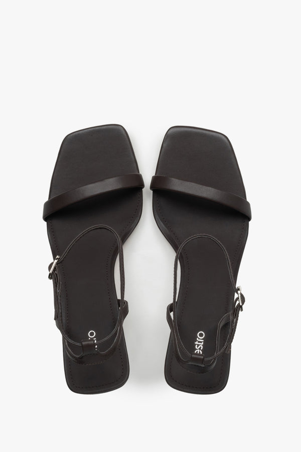 Top view of women's dark brown leather sandals by Estro
