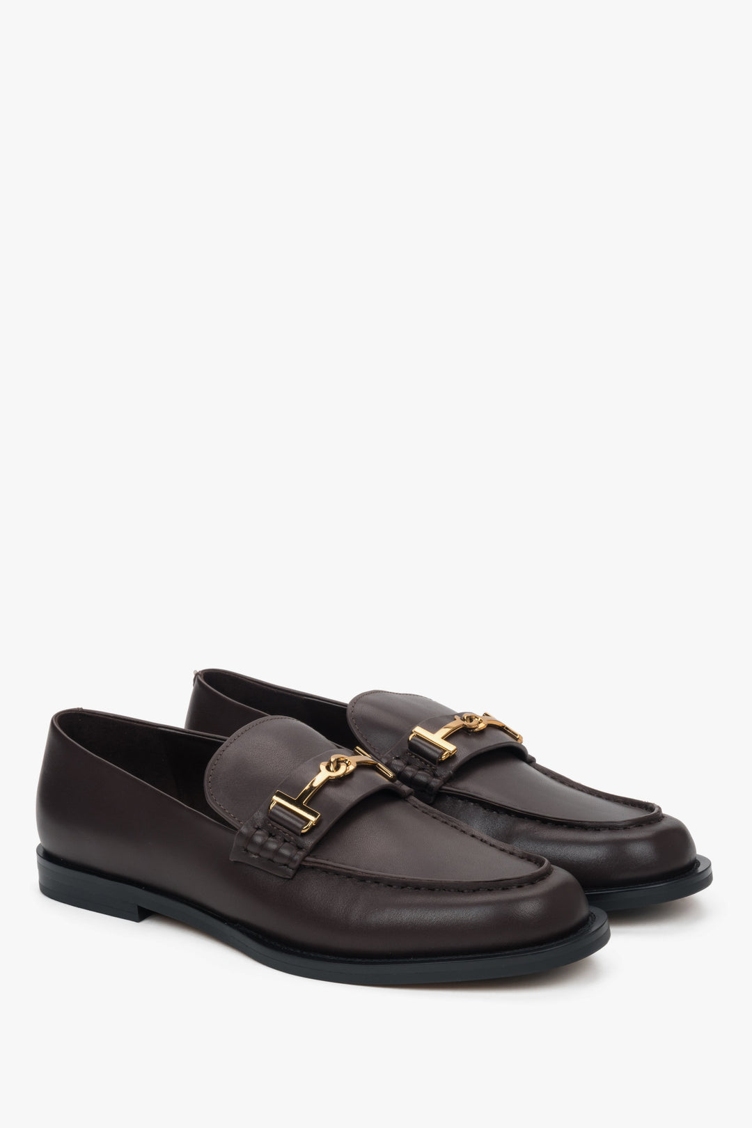 Women’s dark brown genuine leather loafers with a decorative buckle Estro.
