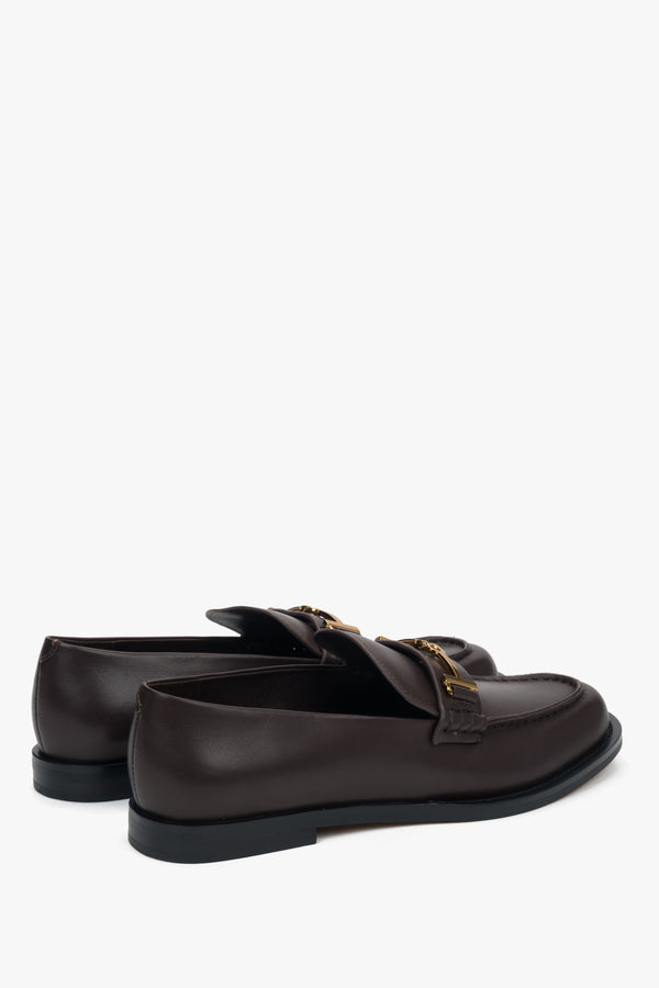 Women’s dark brown genuine leather loafers with a decorative buckle Estro.
