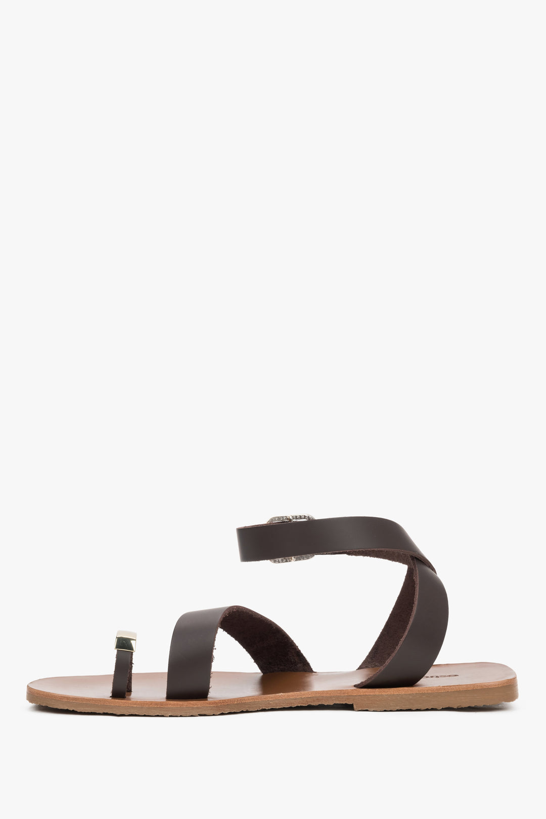 Women’s brown leather sandals with a decorative toe ring by Estro – side view.
