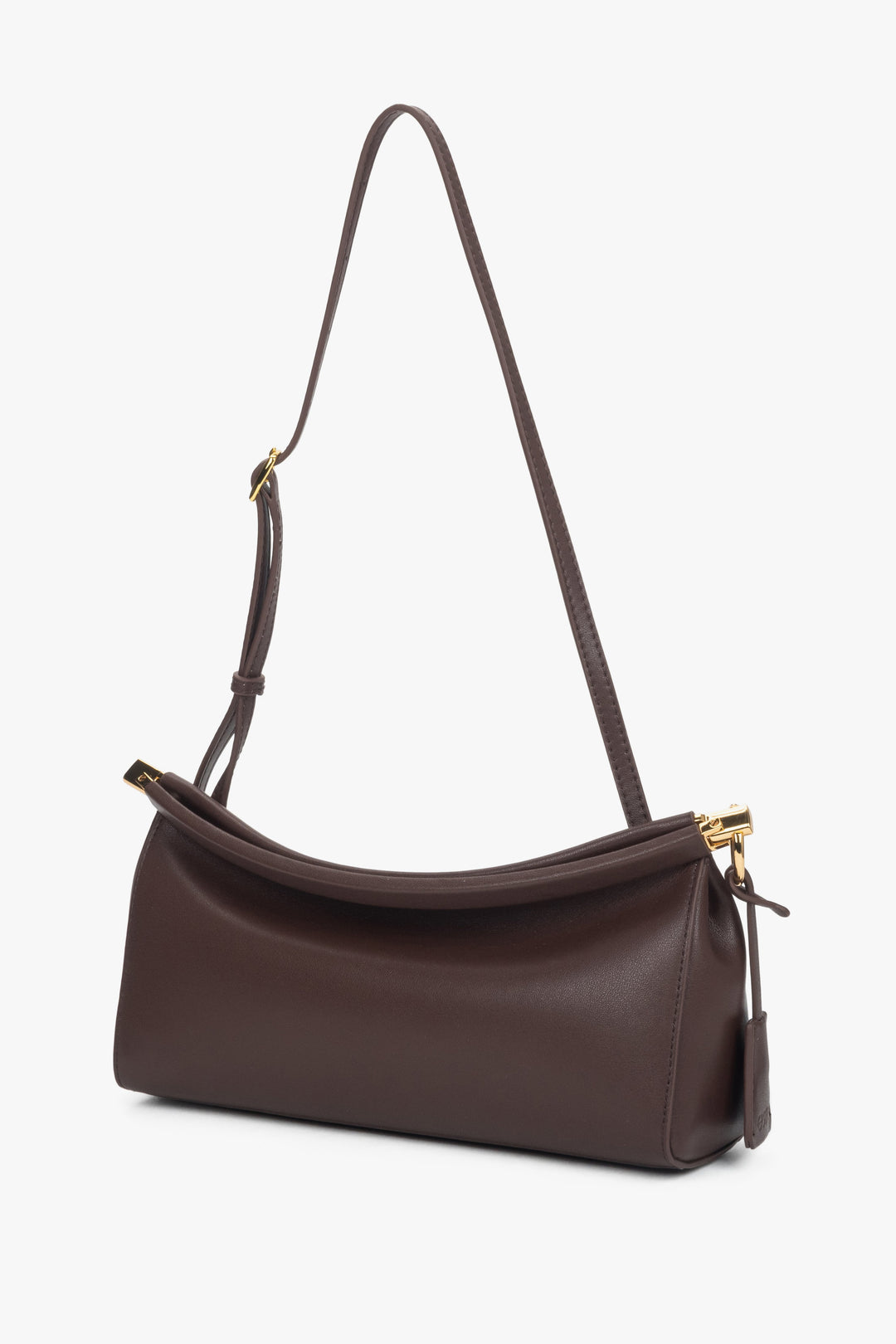 Stylish dark brown shoulder bag with 27 cm handle for comfortable wear.