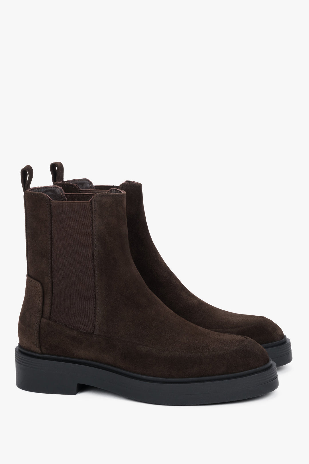 Women's premium dark brown high-ankle Chelsea boots by Estro, made of Italian velour.