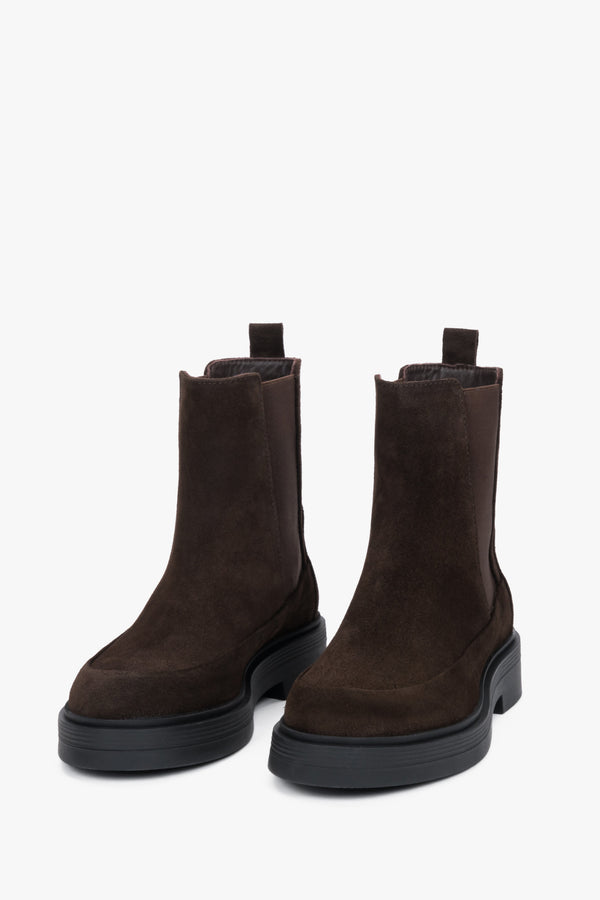 Women's Premium Dark Brown High-Ankle Chelsea Boots in Italian Velour.