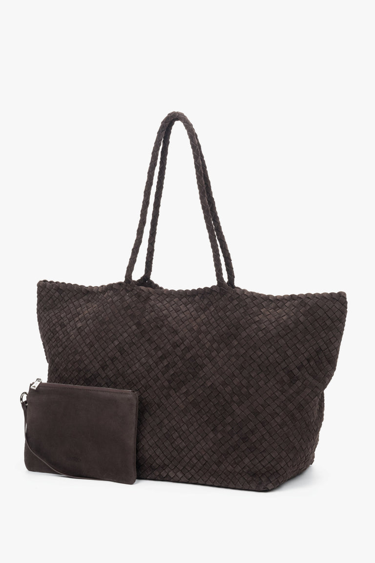 Genuine Velour dark brown women’s shopper bag with included cosmetic pouch, Estro.