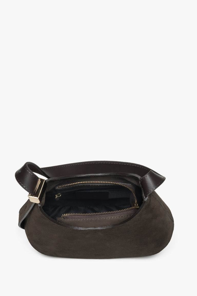 Dark brown shoulder bag made of Italian genuine velour, Estro.