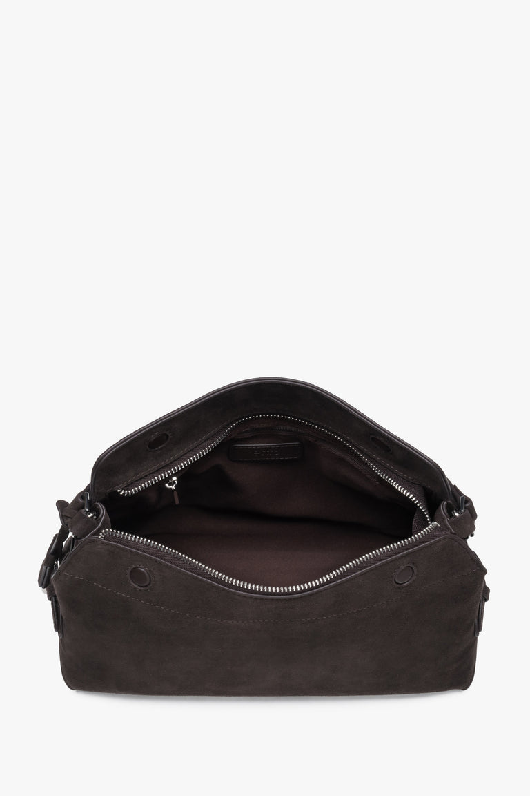 Women’s dark brown shoulder bag made of genuine velour.