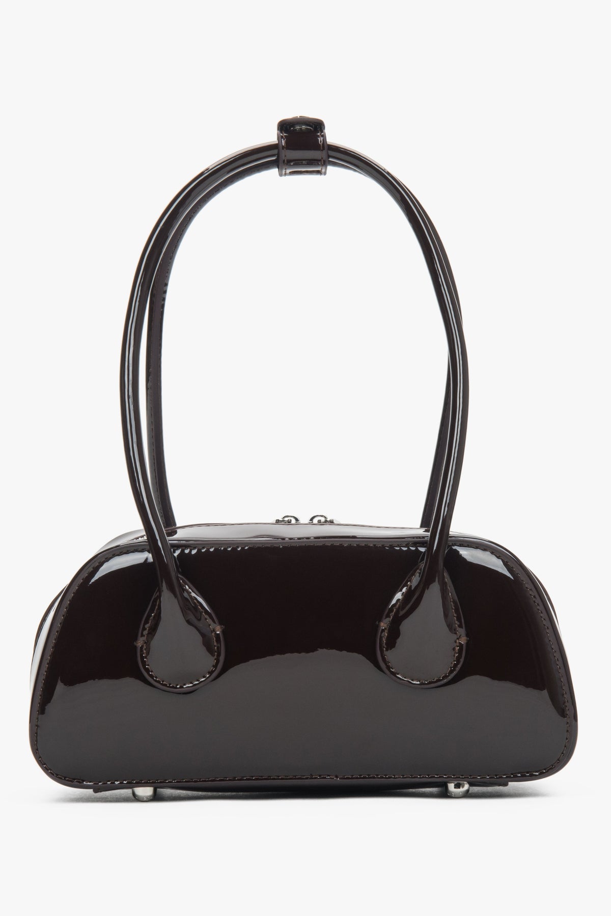 Versatile bag, perfect for both casual outings and polished everyday looks.