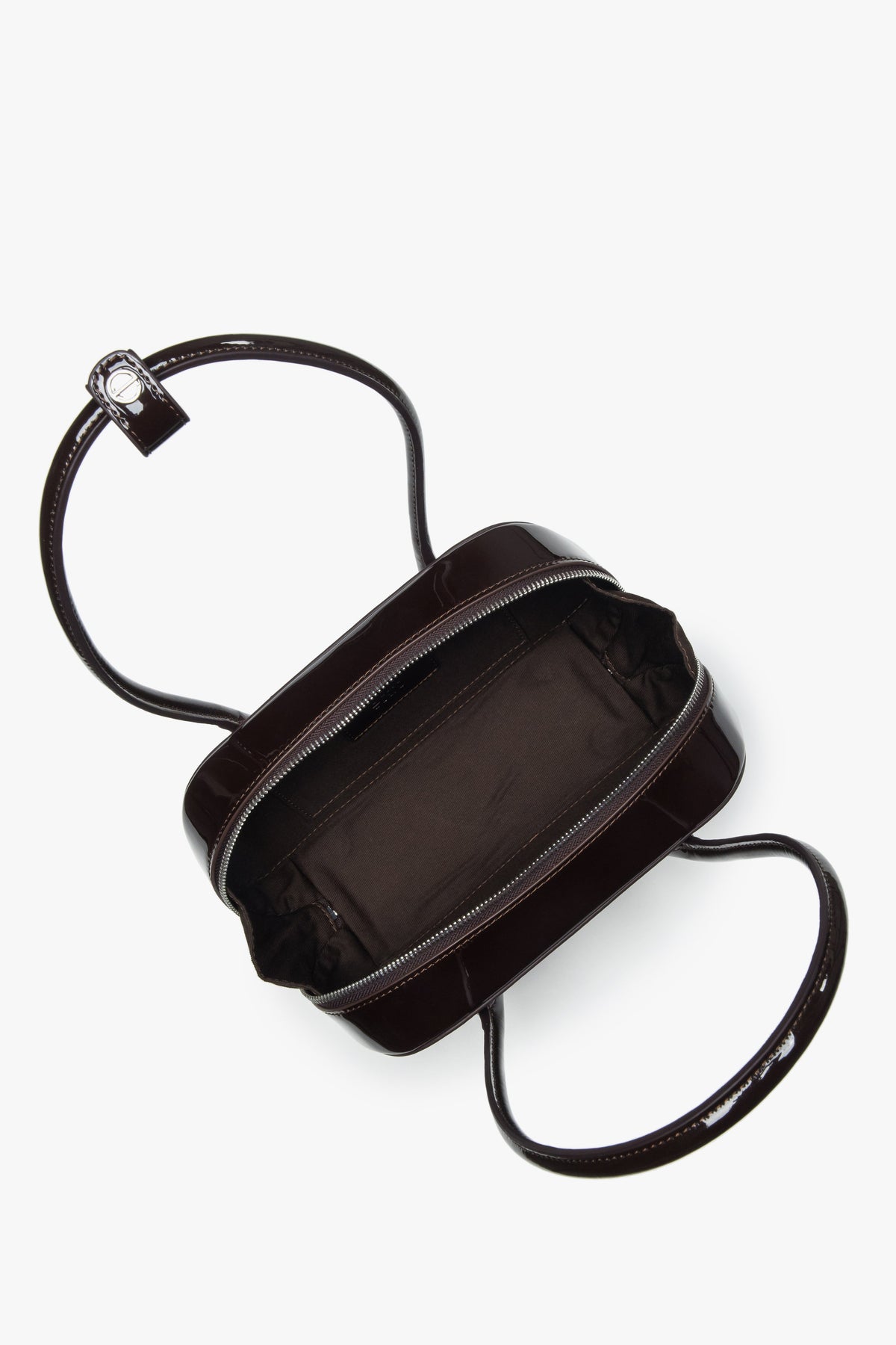 Single main compartment with an interior pocket for organized storage.