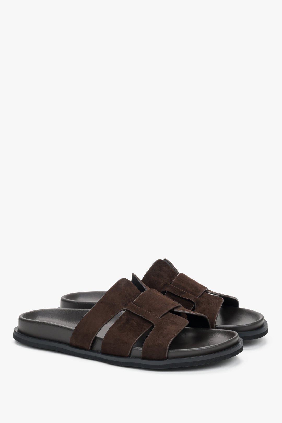 Dark brown women’s velour slide sandals.