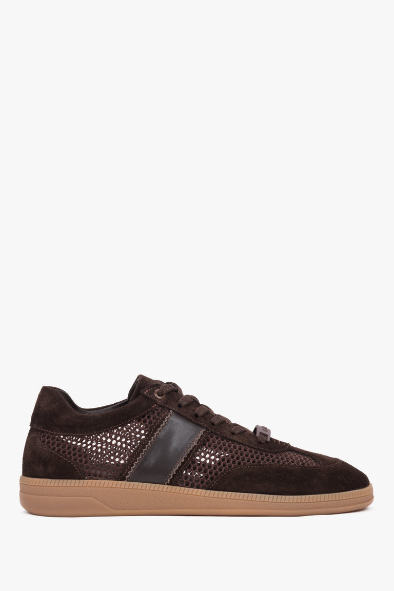 Dark brown women's sneakers with mesh and leather panels.