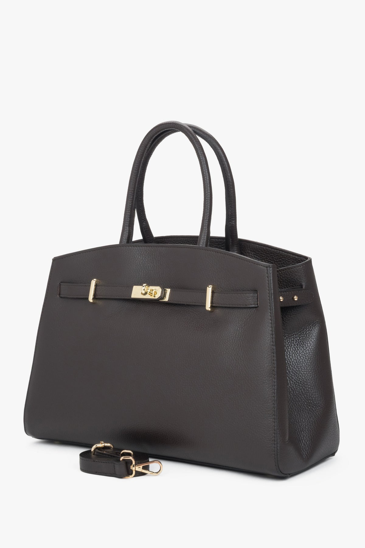 Estro tote bag, elegant and dark brown, crafted from Premium Italian genuine leather.