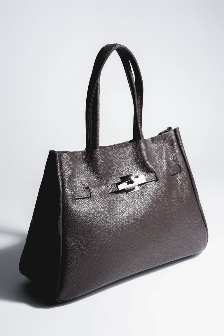 Women's Dark Brown Tote Bag in Premium Italian Genuine Leather Estro ER00120584.