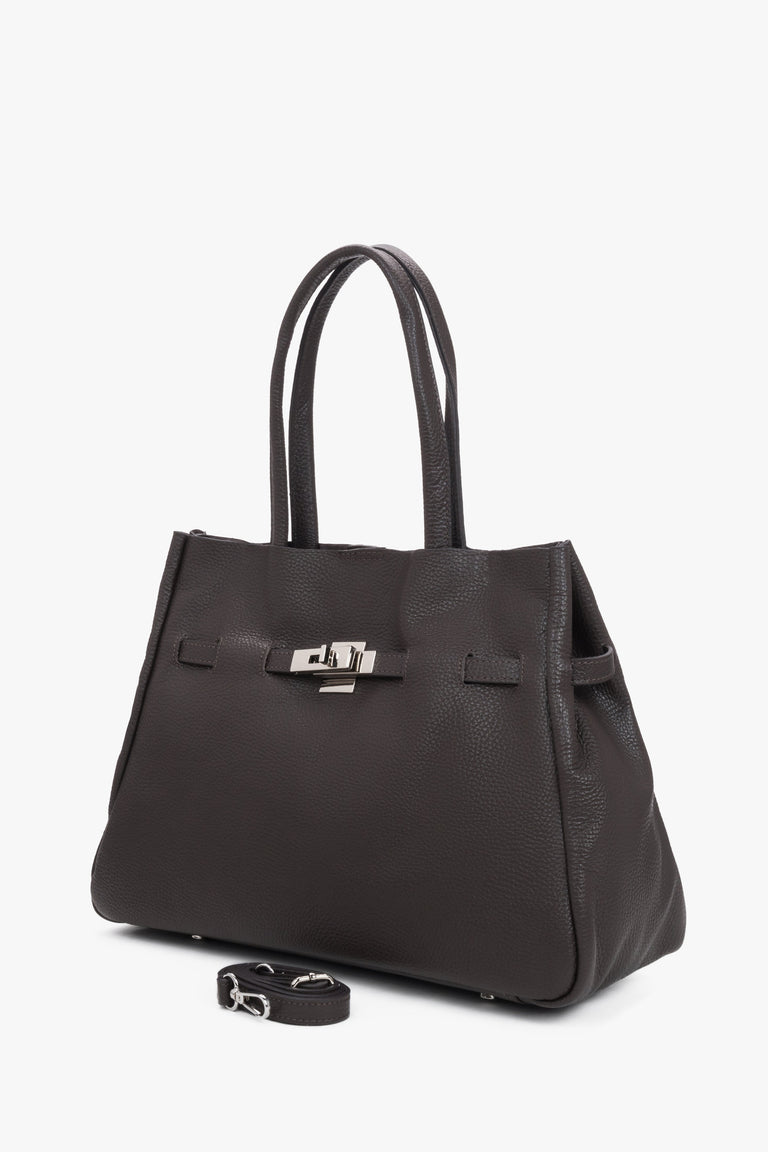 Dark brown leather satchel bag with a long strap made of premium Italian genuine leather by Estro.