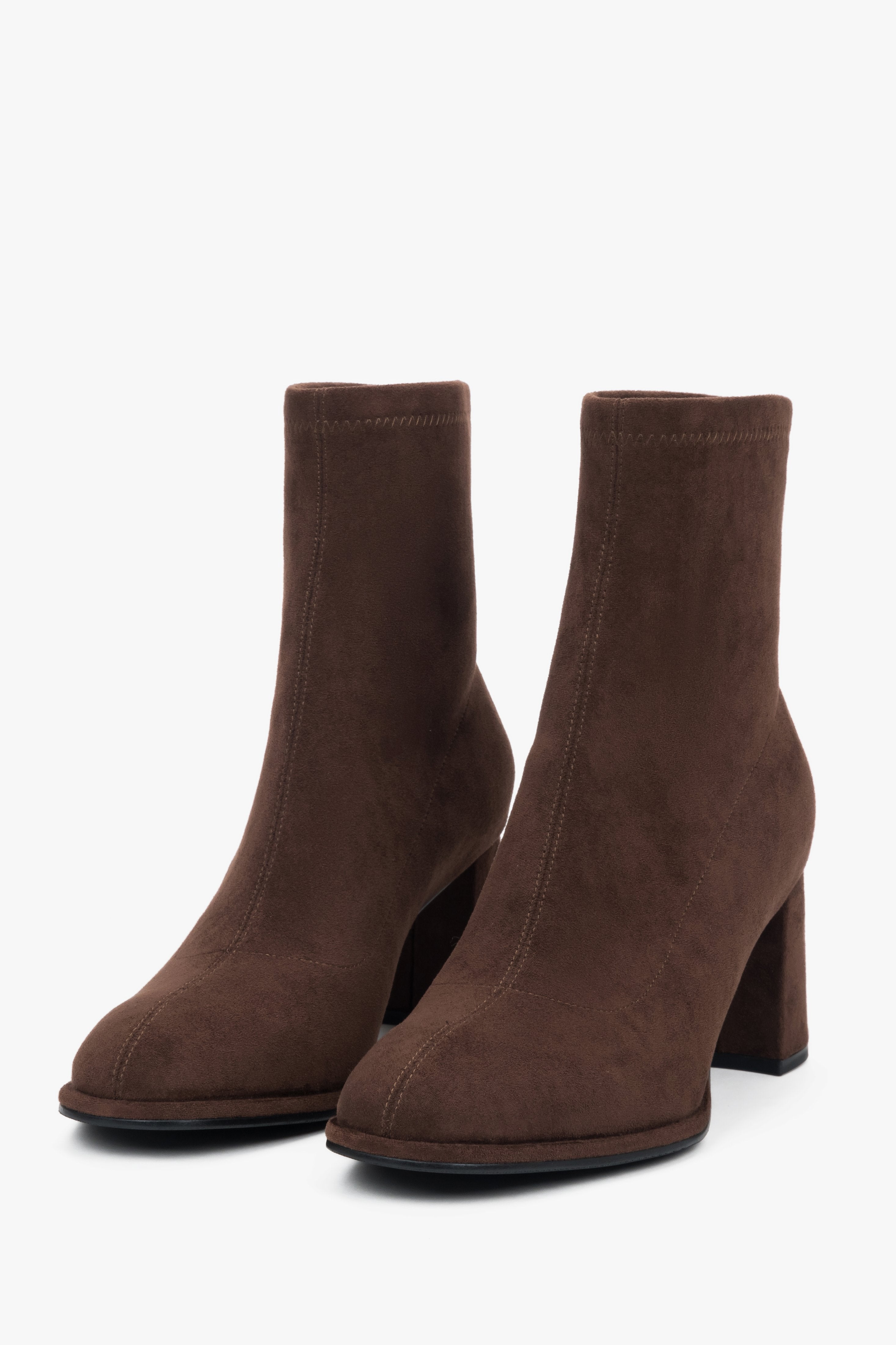 Made of genuine velour, dark brown women’s ankle boots on a stable block heel, Estro.