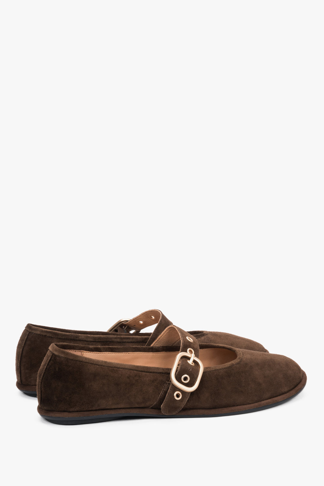 Women's dark brown velour ballerinas Estro, with a gold buckle.