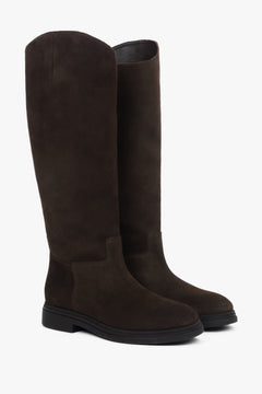 Dark brown, warm women’s knee-high boots in premium Italian genuine velour.