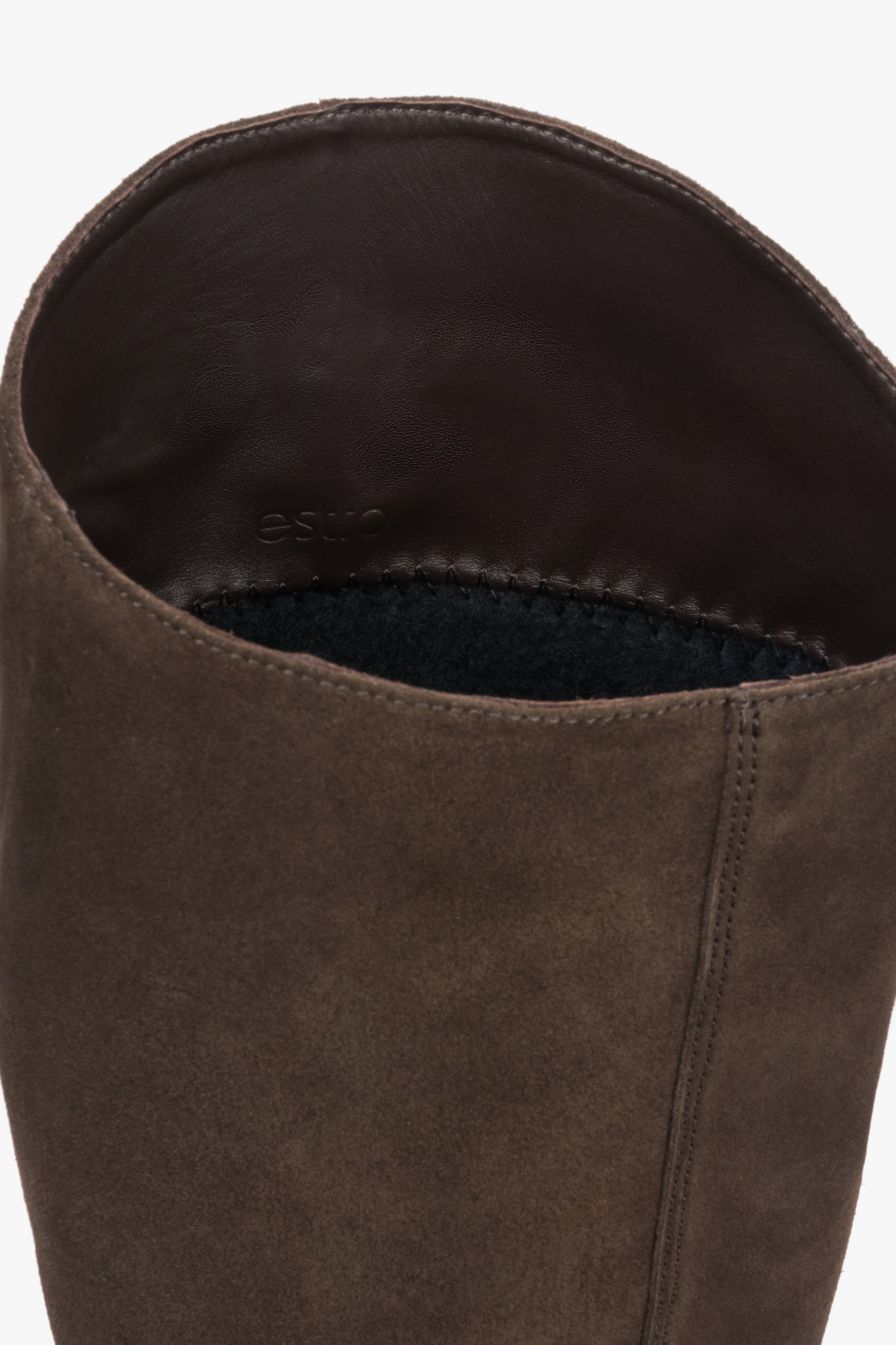 Warm, dark brown women’s boots in premium Italian genuine velour Estro.