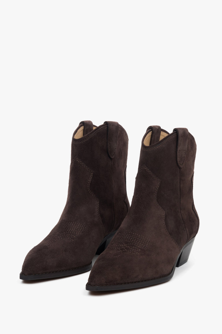 Made of genuine velour, low, dark brown women’s cowboy boots Estro.