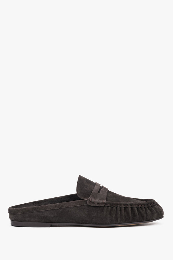 Women’s Dark Brown Velour Mule Loafers with Closed Toe Estro ER00119867.