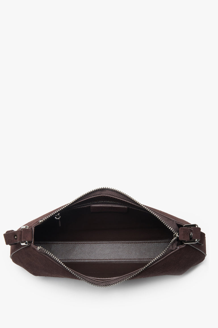 Dark brown velour women’s shoulder bag Estro.