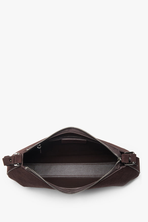 Dark brown velour women’s shoulder bag Estro.