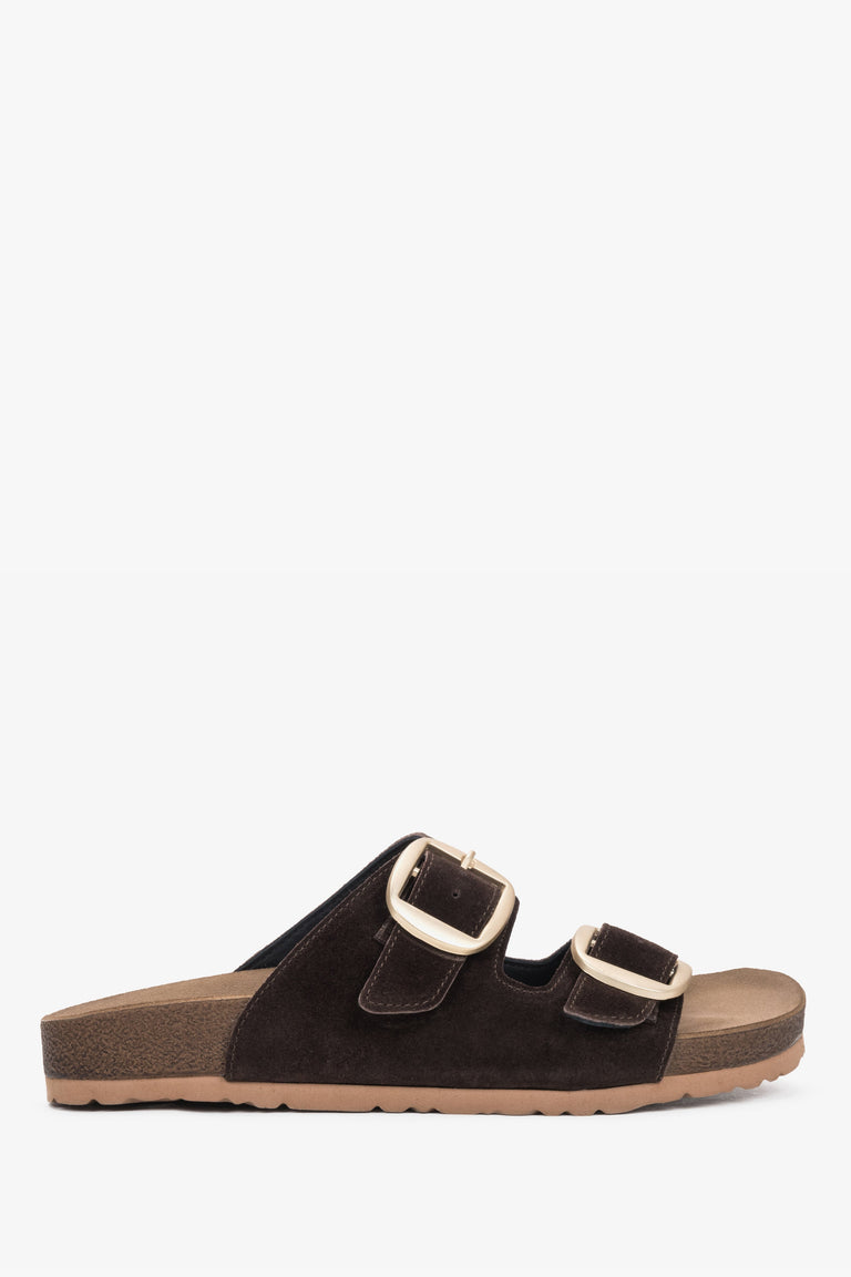 Women's dark brown natural velour slide sandals with large gold buckles Estro, showcasing a modern summer silhouette.