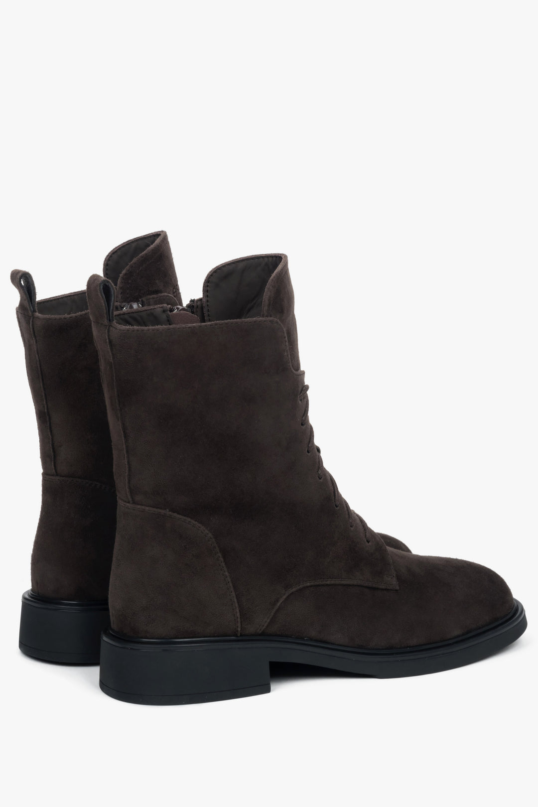 With fur lining, dark brown women’s velour winter ankle boots Estro.