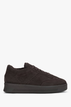 Women's dark brown winter sneakers in genuine velour with a faux fur lining by Estro.