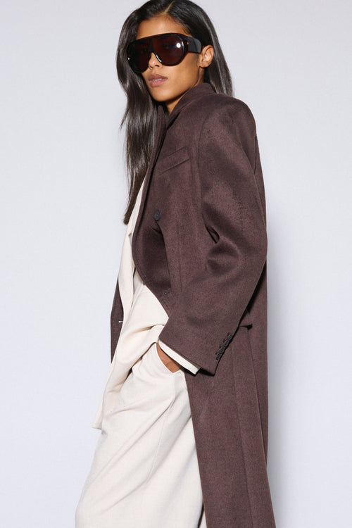 Estro - women's dark brown wool and cashmere coat with broad shoulders.