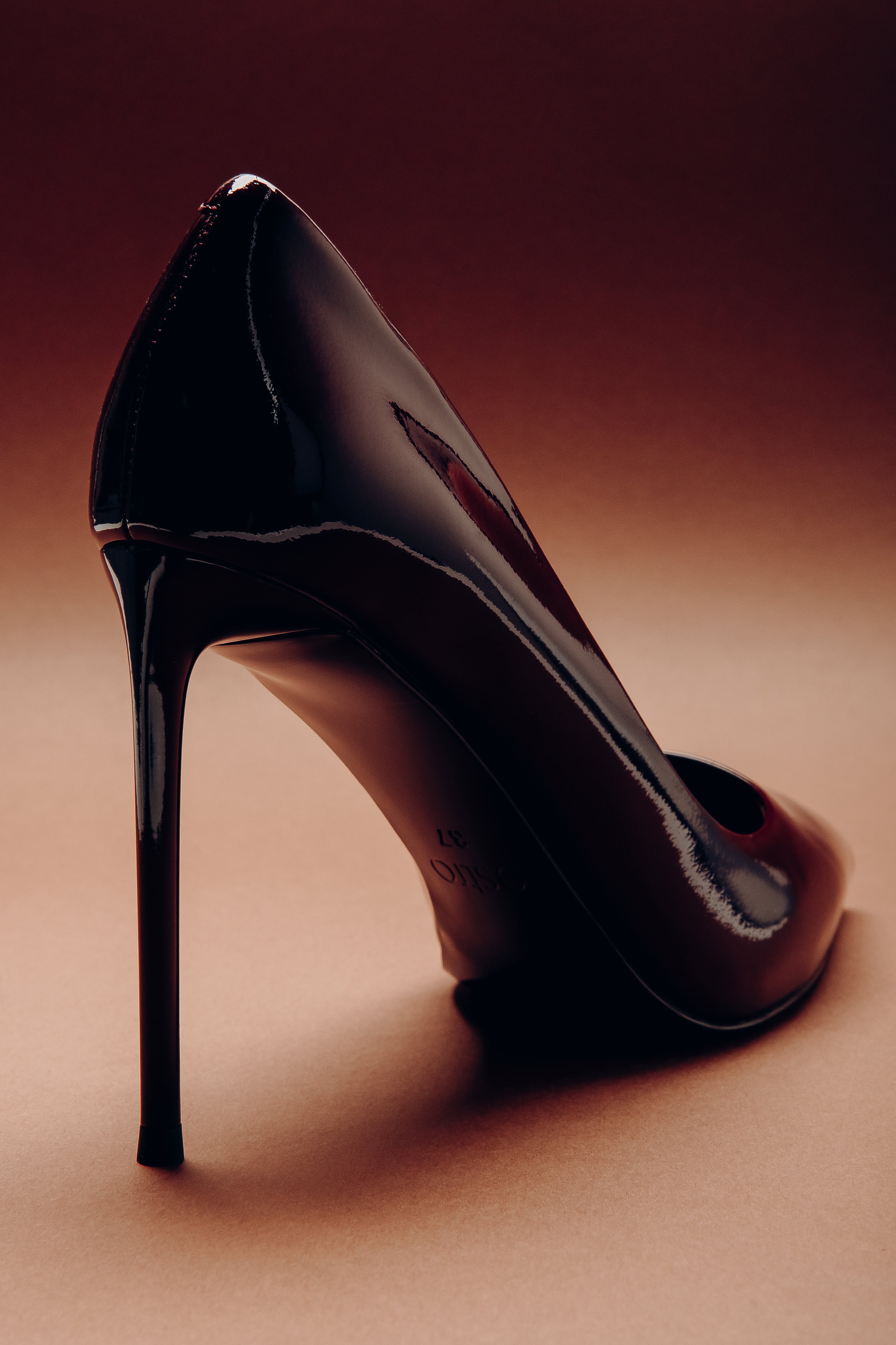 Estro – Burgundy Women's Stilettos in High-Quality Patent Leather.