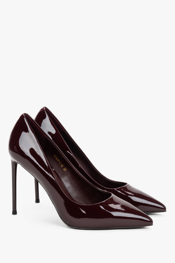 Elegant Women's Patent Leather Stilettos in Burgundy Estro.