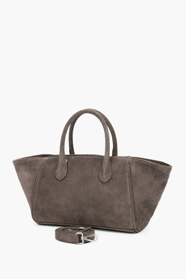 Women’s dark grey velour tote bag by Estro with a distinctive elongated shape, featuring short handles and a matte suede-like leather texture.