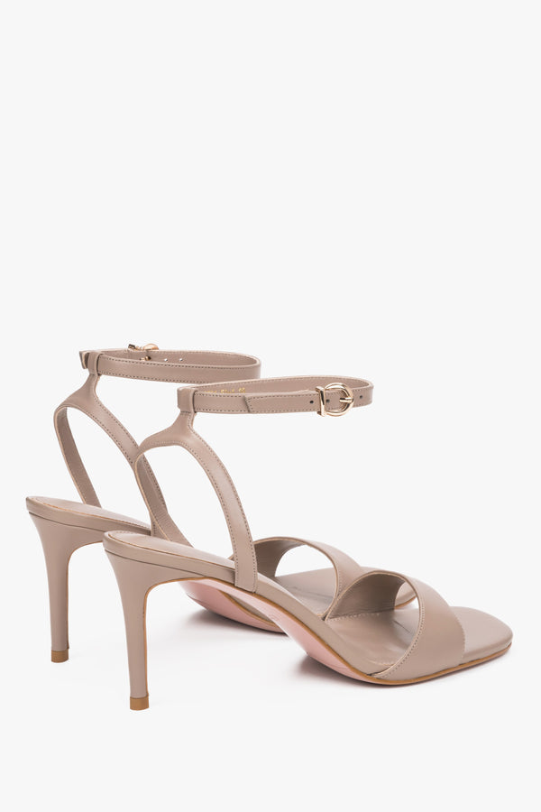 Genuine leather beige stiletto sandals, minimalist design, Estro.