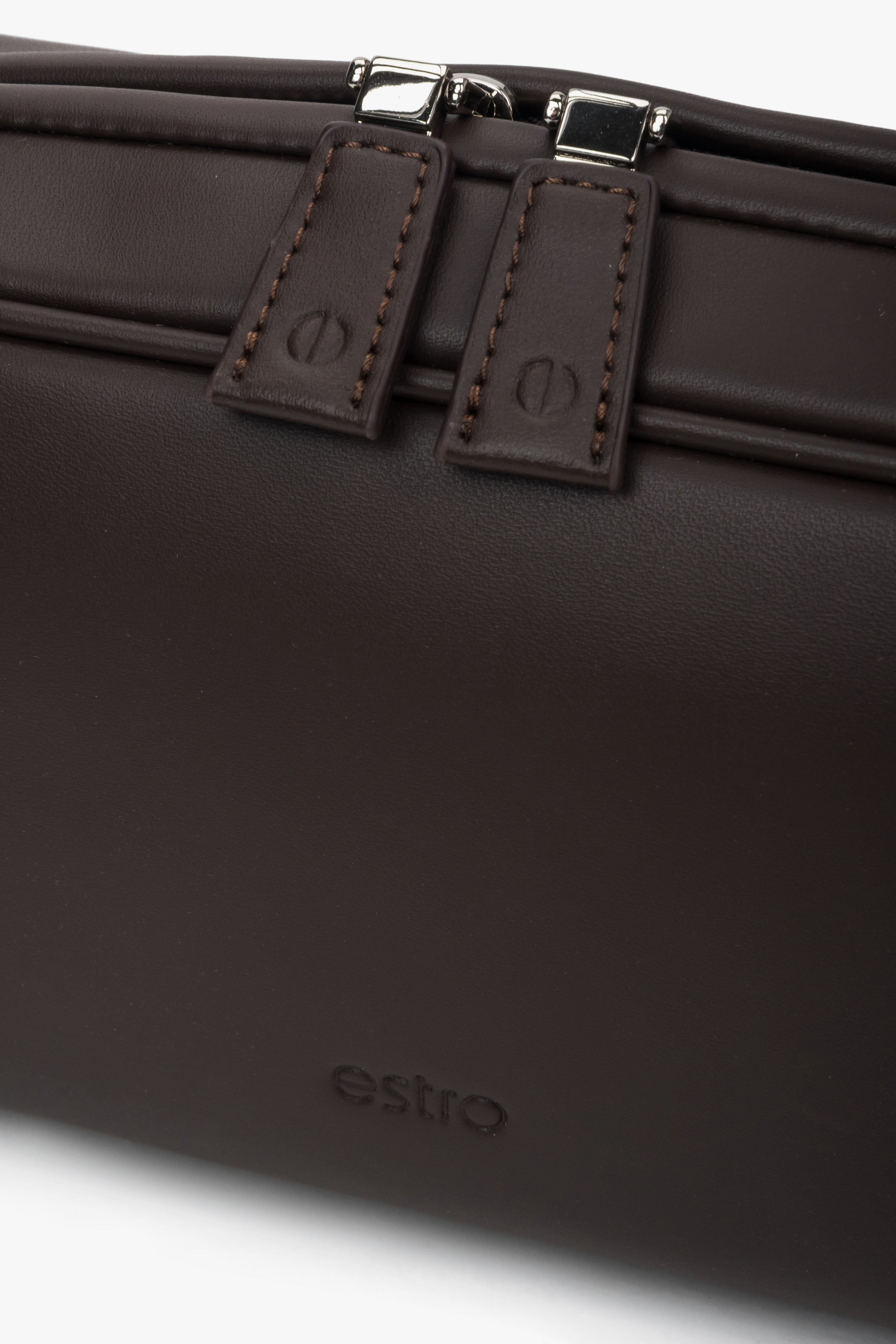 Elegant women’s shoulder bag, dark brown, made of genuine leather, Estro.