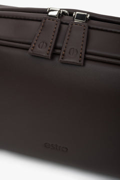 Elegant women’s shoulder bag, dark brown, made of genuine leather, Estro.