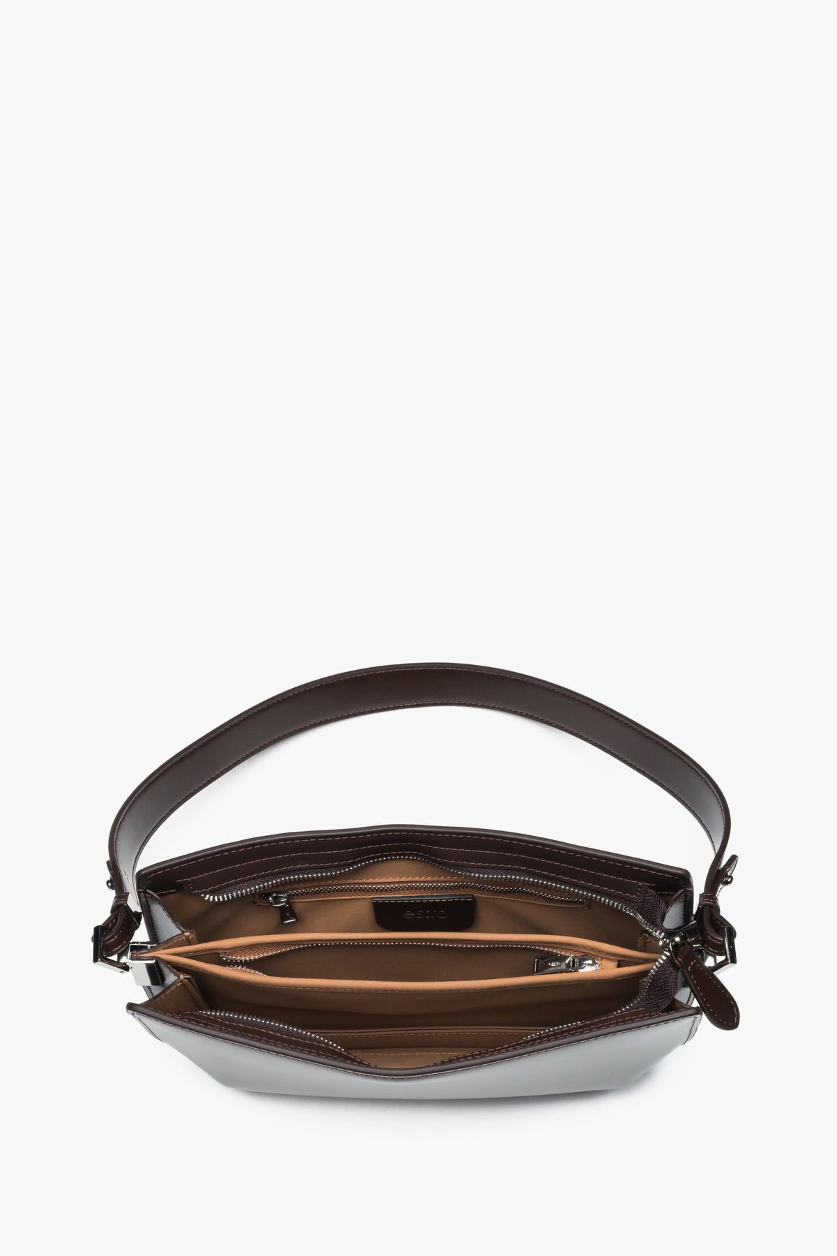 Compact size with refined details, perfect for daily use.