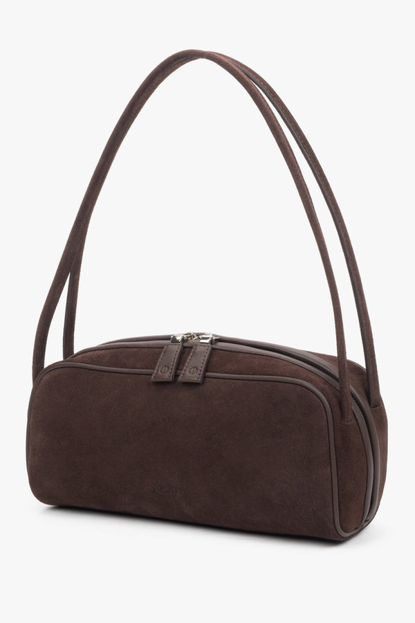 Elegant dark brown women’s shoulder bag made of genuine velour by Estro.